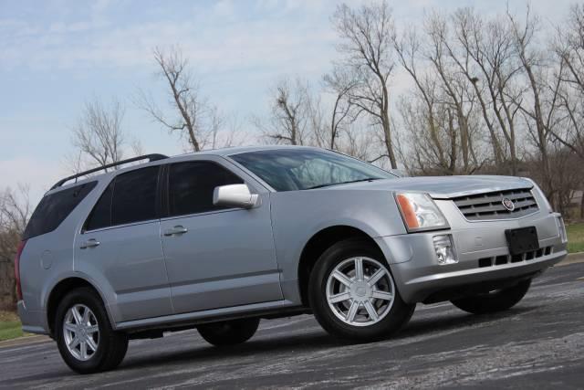 2004 Cadillac SRX for sale