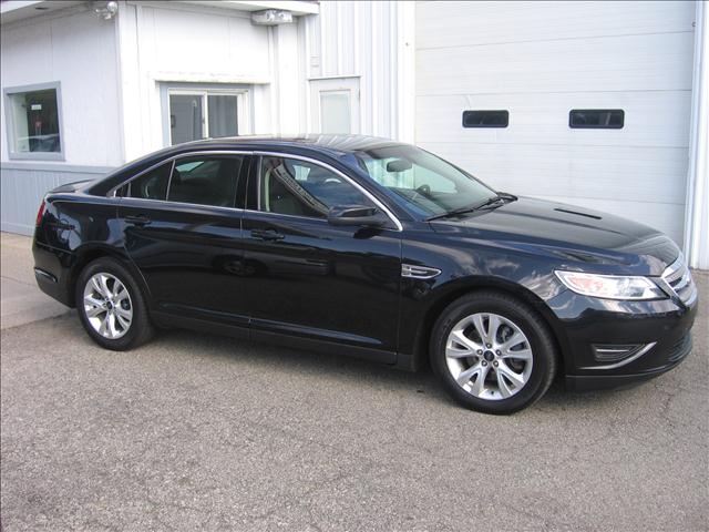 2010 Ford Taurus for sale