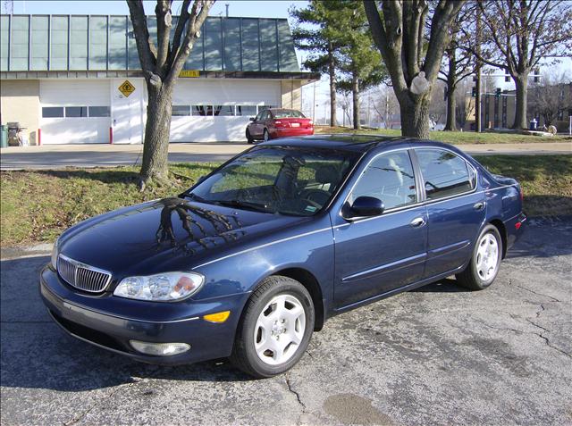 2001 Infiniti I30