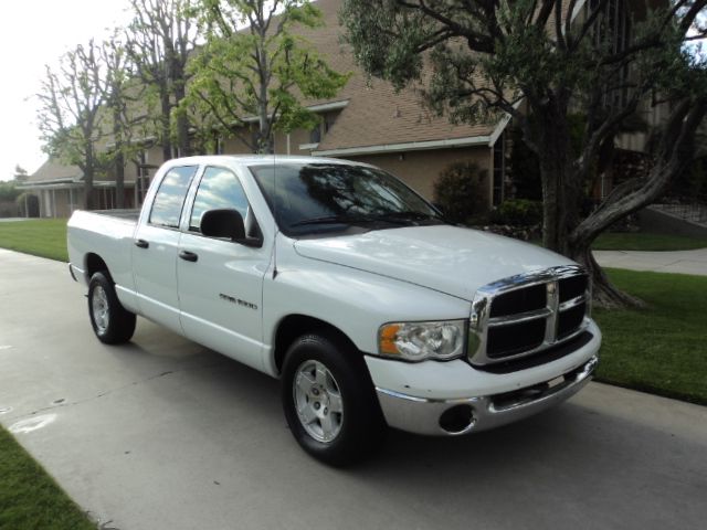 2004 DODGE RAM 1500 ST, white, quad ...