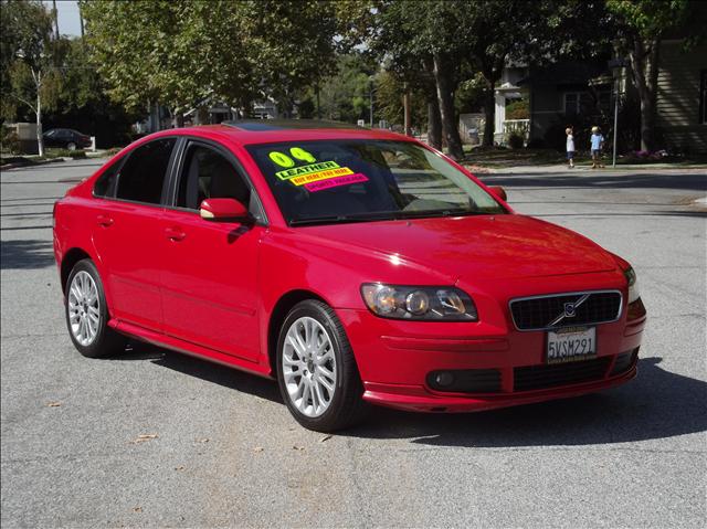 2004 Volvo S40