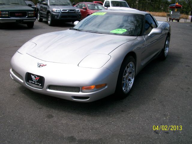 2004 Chevrolet Corvette