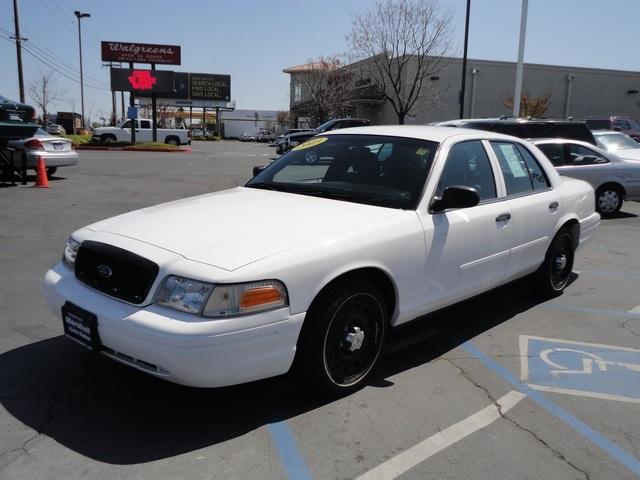 2003 Ford Crown Victoria for sale