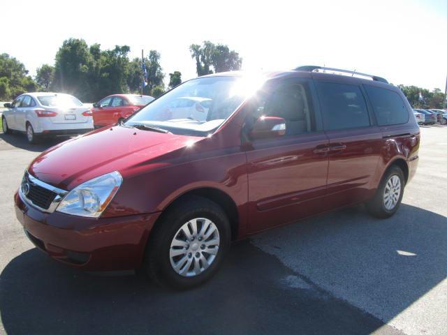 2011 Kia Sedona for sale