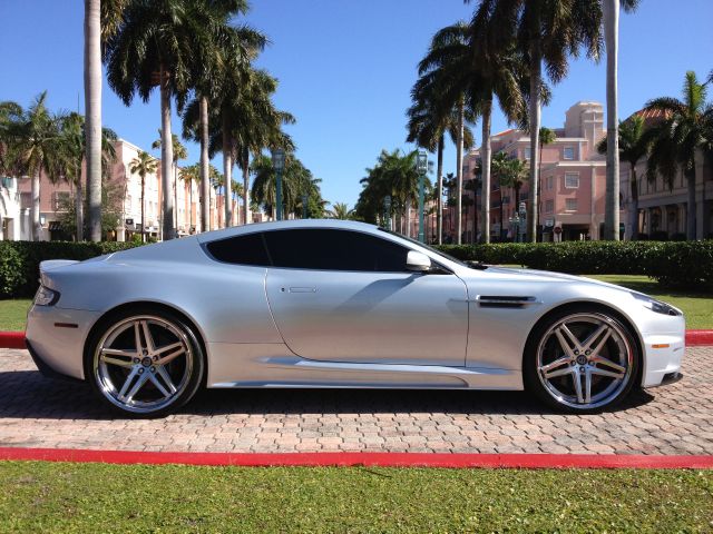 Used Aston Martin Dbs 2009