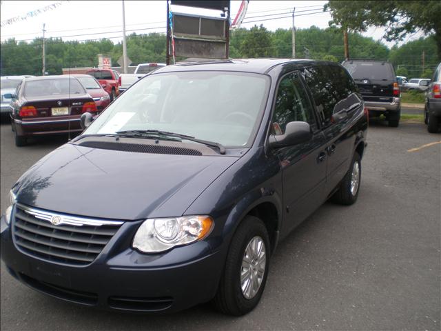 2007 Chrysler Town and Country for sale
