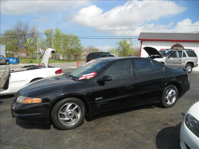 2001 Pontiac Bonneville for sale