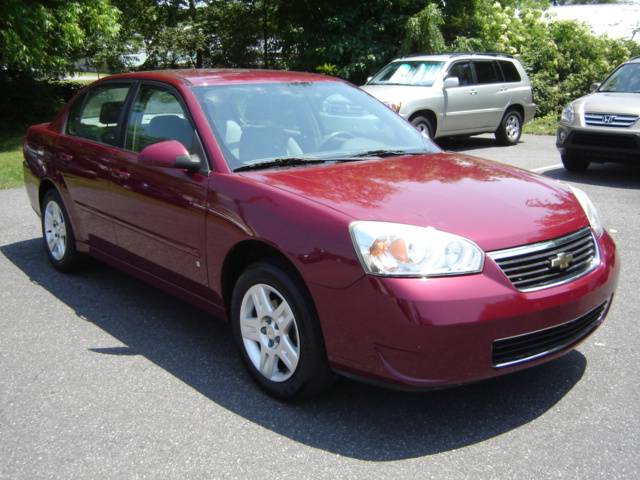 2007 Chevrolet Malibu (Statesville, NC) $9850 Burgundy