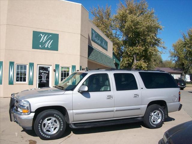 2004 Chevrolet Suburban for sale