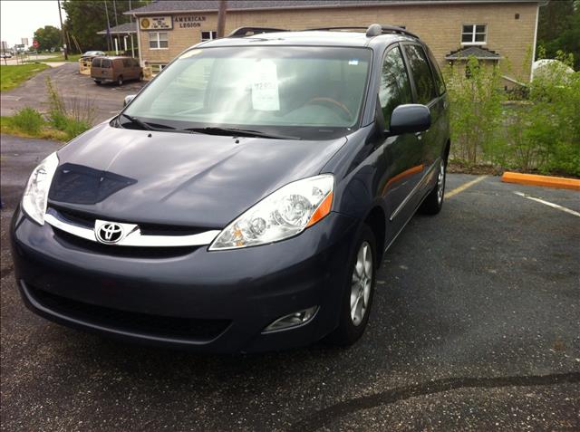 2006 Toyota Sienna