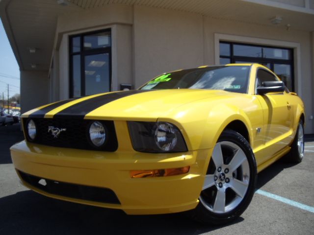 2006 Ford Mustang for sale