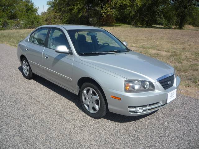 2004 Hyundai Elantra