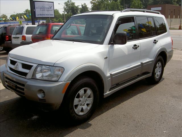 2003 Mitsubishi Montero for sale