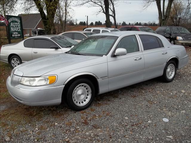 1998 Lincoln Town Car for sale
