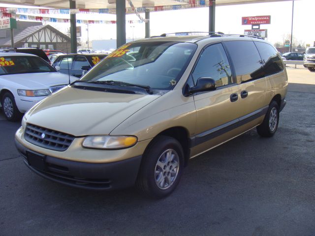 1996 Plymouth Grand Voyager for sale