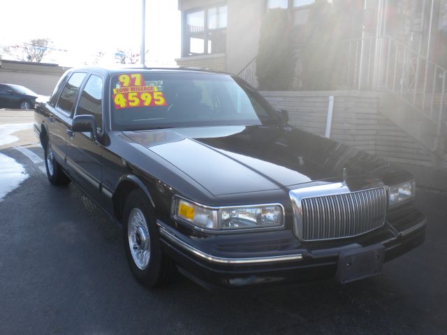 1997 Lincoln Town Car for sale