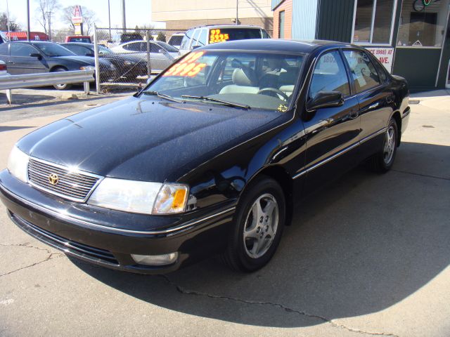 1999 Toyota Avalon for sale