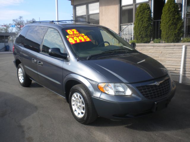 2002 Chrysler Voyager for sale