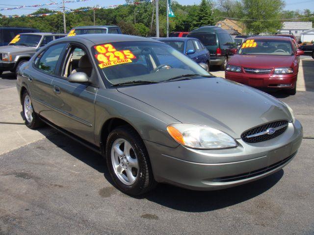 2002 Ford Taurus