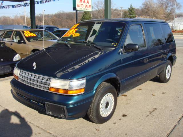 1995 Plymouth Voyager for sale