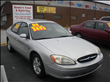 2000 Ford Taurus