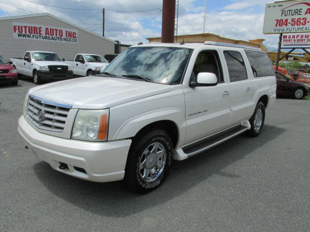 2004 Cadillac Escalade ESV