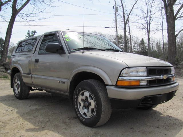 2000 Chevrolet S10 for sale