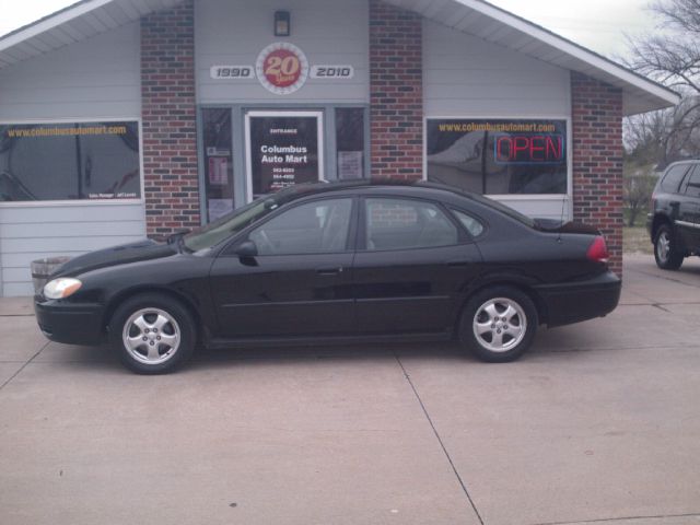 2006 Ford Taurus