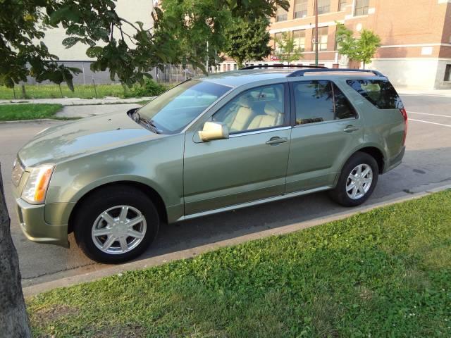 2004 Cadillac SRX for sale