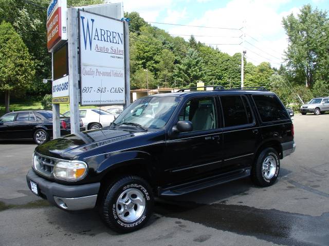 2000 Ford Explorer