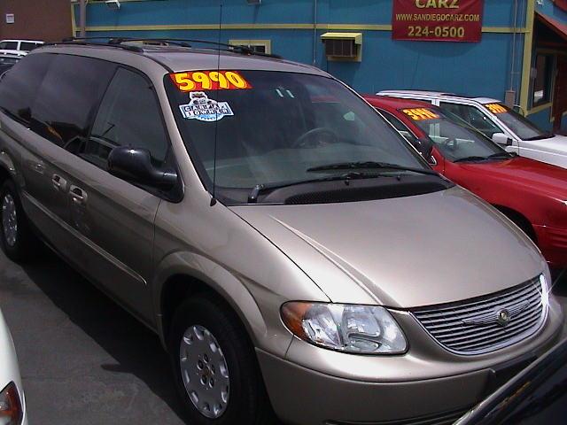 2002 Chrysler Town and Country for sale