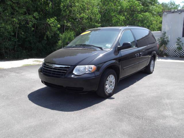2007 Chrysler Town and Country for sale