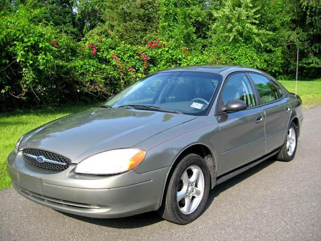 2001 Ford Taurus for sale