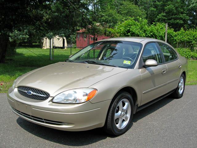 2001 Ford Taurus for sale