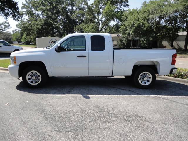 Picture of a 2008 Chevrolet Silverado 1500