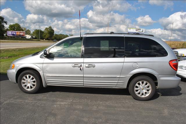 2002 Chrysler Town and Country for sale