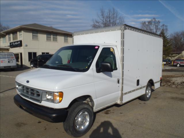 2000 Ford Econoline for sale