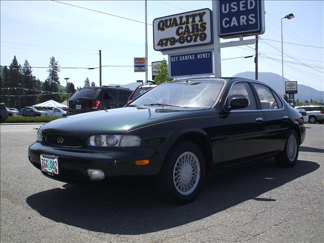 1997 Infiniti J30 for sale