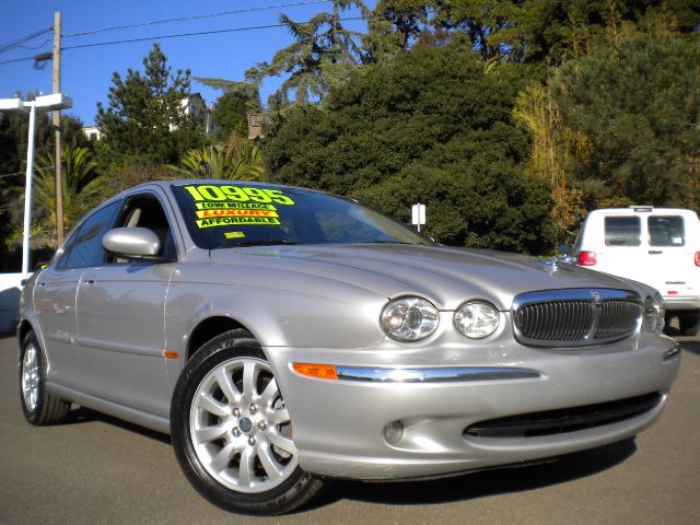 2003 JAGUAR X-TYPE 25 silver automatic transmission leather seats cd changer 4 door 2 wheel dr