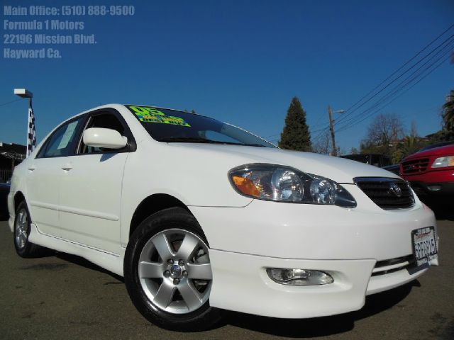 2005 TOYOTA COROLLA S white 18l 16v automatic w s model body-kit gas saver clean carfax air 