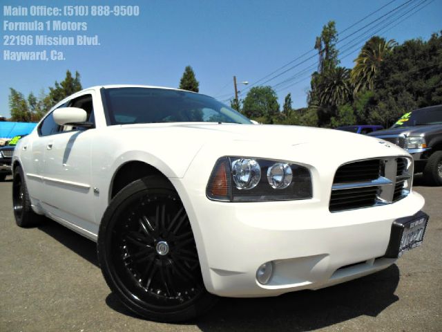 2010 DODGE CHARGER SXT white 22 black custom wheelsclean carfax abs brakesadjustabl