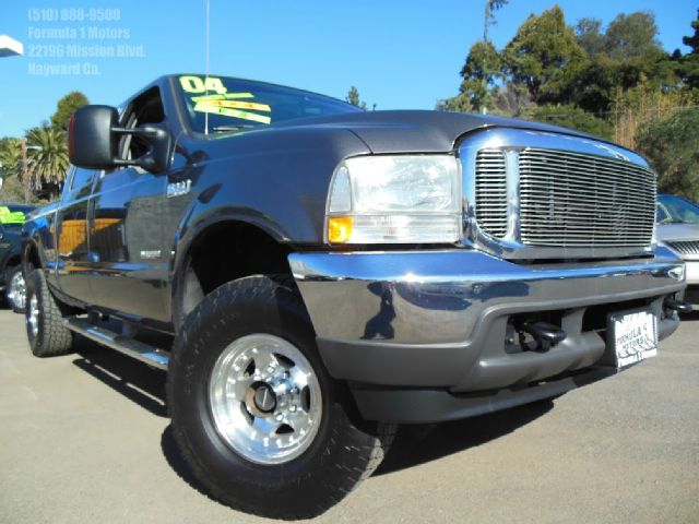 2004 FORD F250 XLT CREW CAB  4WD gray 60l v8 turbo diesel automatic xlt bed liner 4x4 tow pack