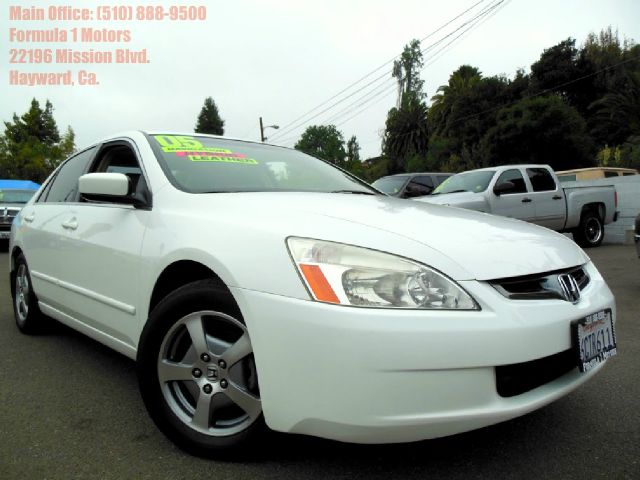 2005 HONDA ACCORD WITH NAVIGATION white 30l v6 automatic hybrid navigation leatherheated s