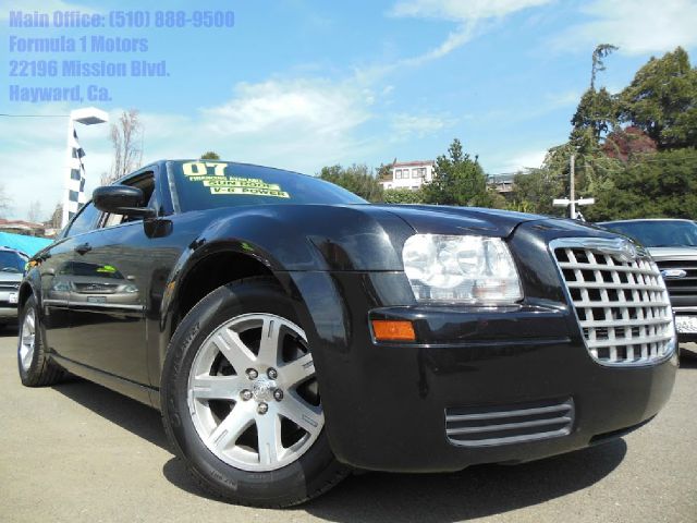 2007 CHRYSLER 300 V6 black v6 automatic moon roof air conditioningamfm radioanti-brake system