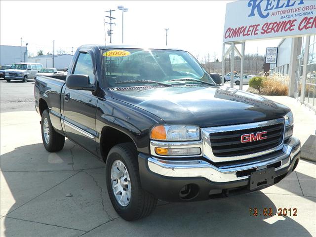 2005 GMC SIERRA 1500 SLE, onyx ...