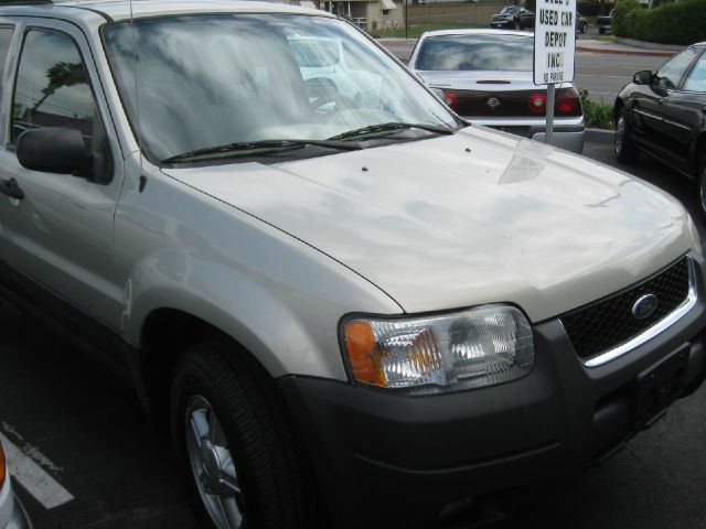 2003 Ford Escape