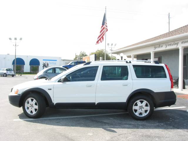 2006 Volvo XC70 for sale