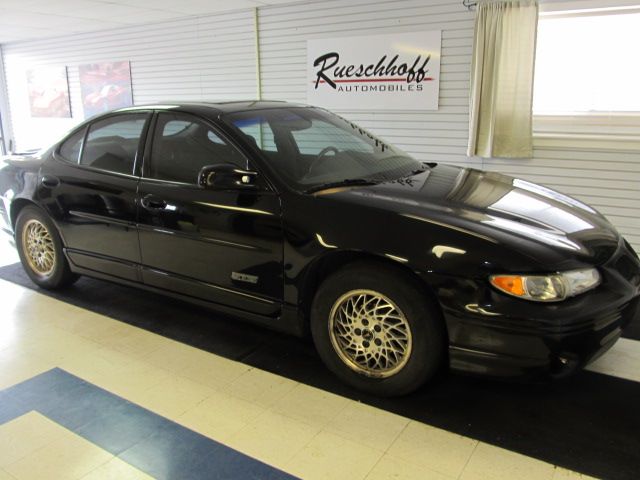 2000 Pontiac Grand Prix