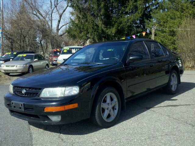 1998 Nissan Maxima for sale