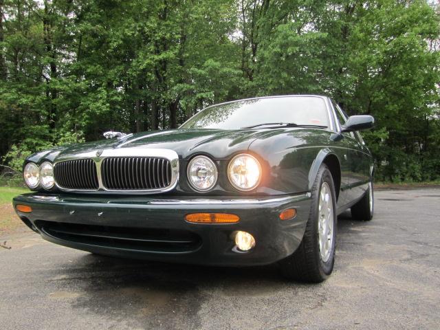 2000 Jaguar XJ8 for sale